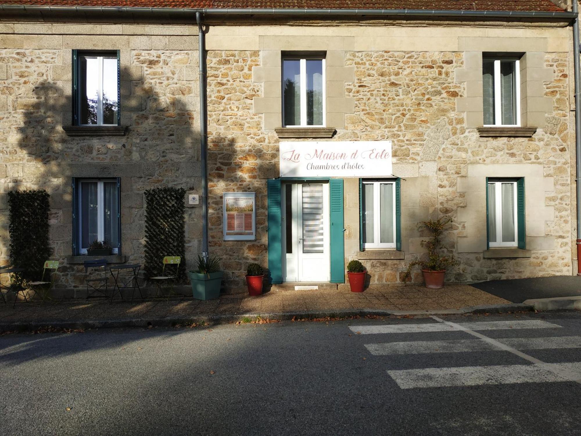 La Maison D Eole Saint-Sulpice-les-Champs Екстериор снимка